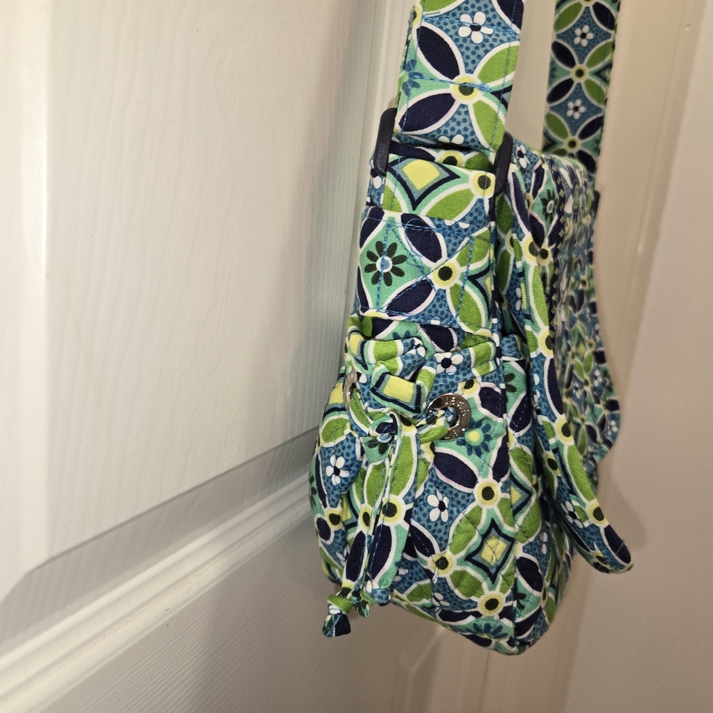 Vera Bradley Lindsay Crossbody, Daisy Daisy, NWOT - Picture 4 of 15